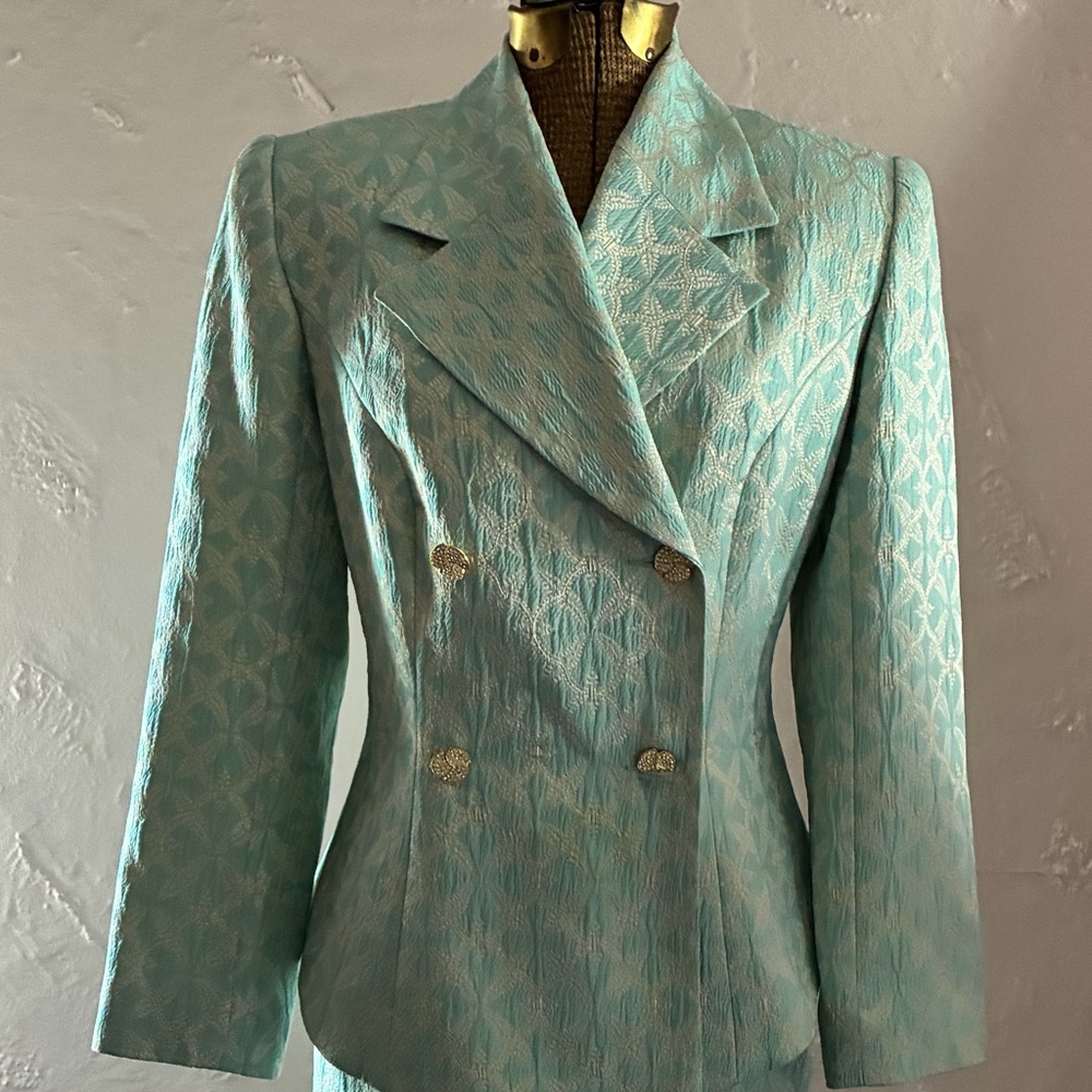 Vintage 80s/90s B. LOUISE Mint Green Brocade Skirt Suit Set - Picture 3 of 16